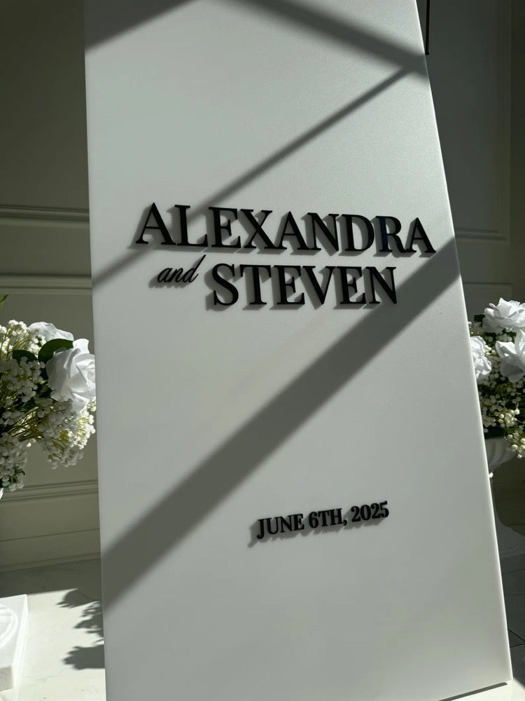 White Wedding Sign - Rectangular Acrylic Wedding Welcome Sign with 3D Acrylic Name | Custom Wedding